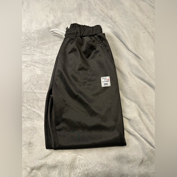 Sweatpants - Picture 2 of 2